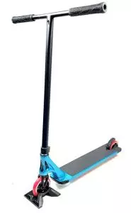 Blunt AOS V5 Trianon Custom Scooter
