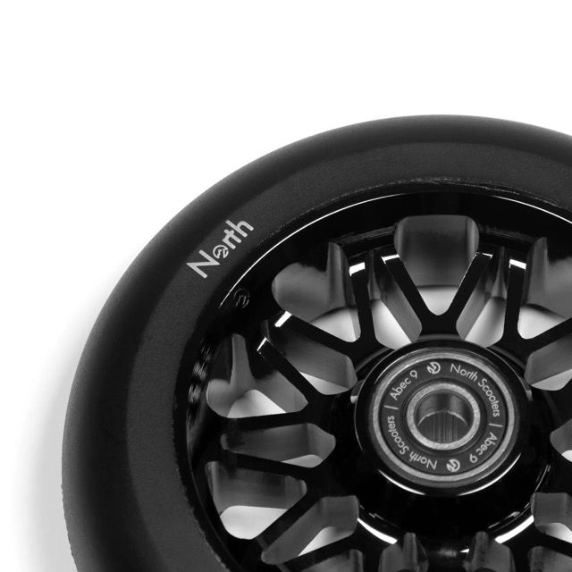 Kerék North Club 110 Matte Black
