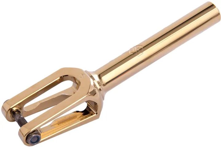 Villa Striker Lux IHC Gold Chrome